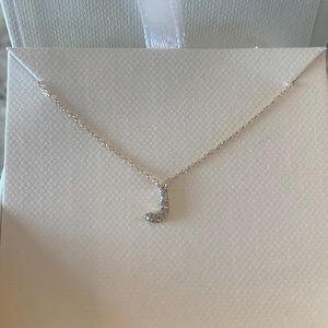 EUC STELLA & DOT COVET DIAMOND Initial J necklace